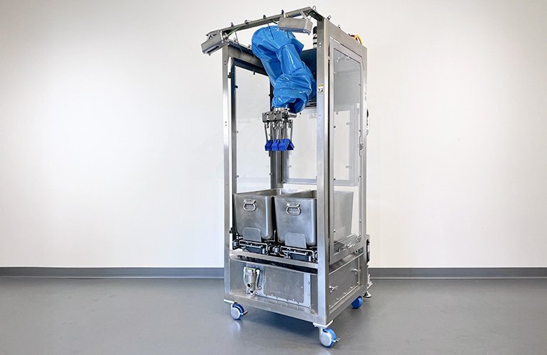 hero image of the new Chef+ robot.